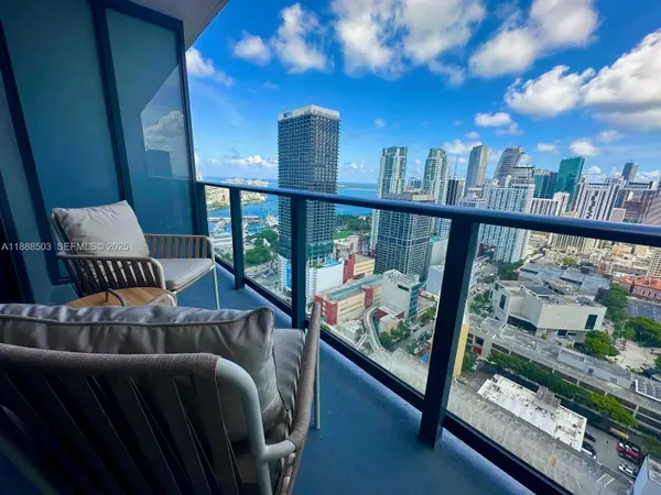 159 NE 6th Street #3306, Miami, FL 33132
