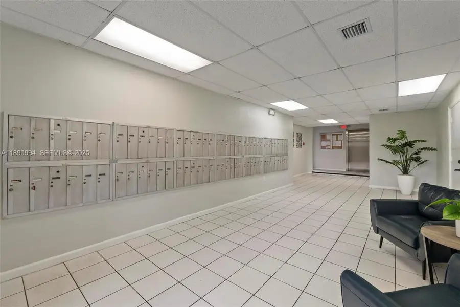 1800 W 54th Street #109, Hialeah, FL 33012 - #3