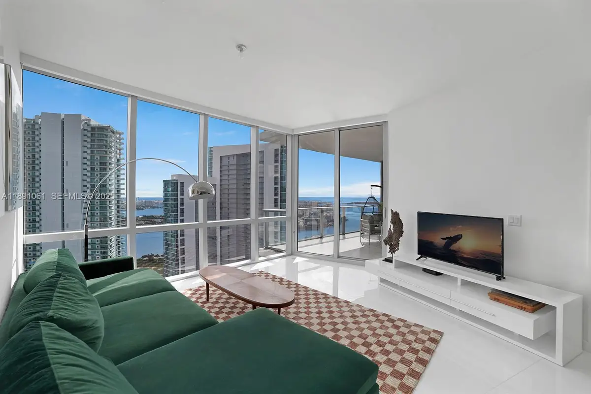 851 NE 1st Avenue #4403, Miami, FL 33132 - #1