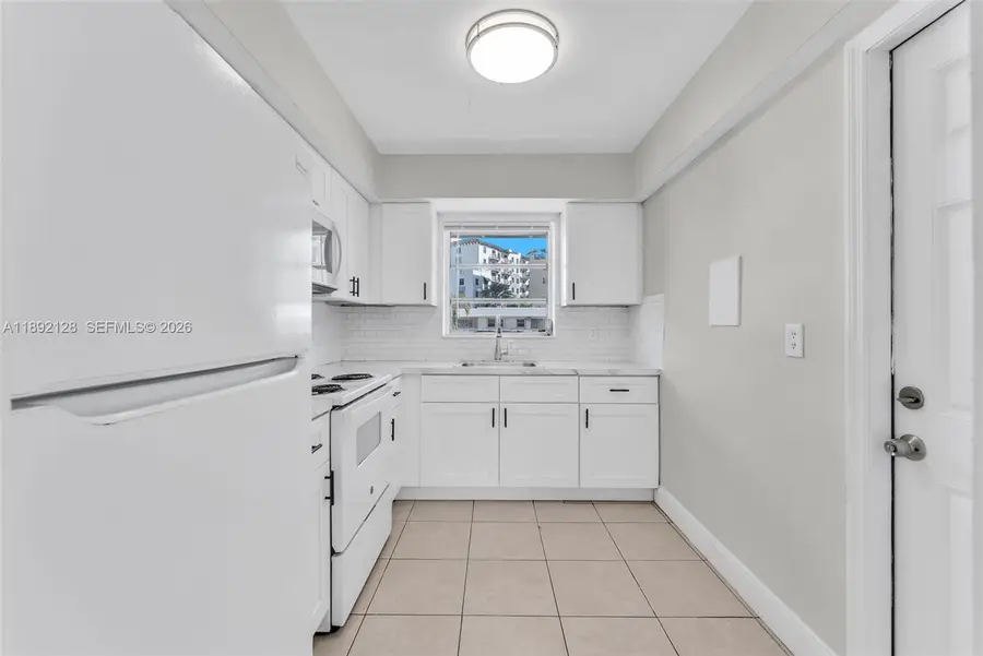 7330 SW 82nd Street #B218, Miami, FL 33143 - #2