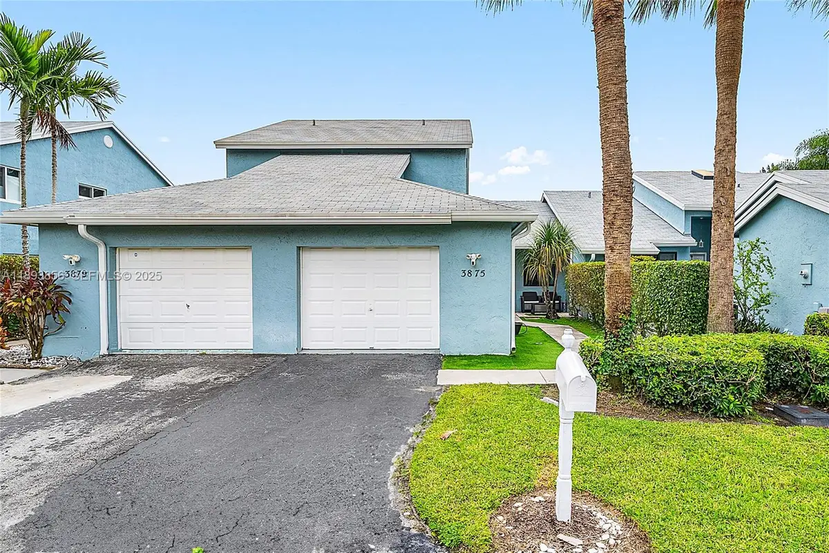 3875 Island W Club, Lantana, FL 33462 - #1
