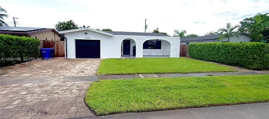 7321 Allen Drive, Hollywood, FL 33024 - #2