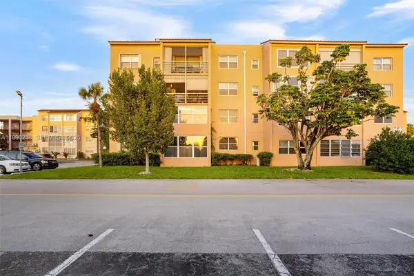 2861 Somerset Drive #203, Lauderdale Lakes, FL 33311