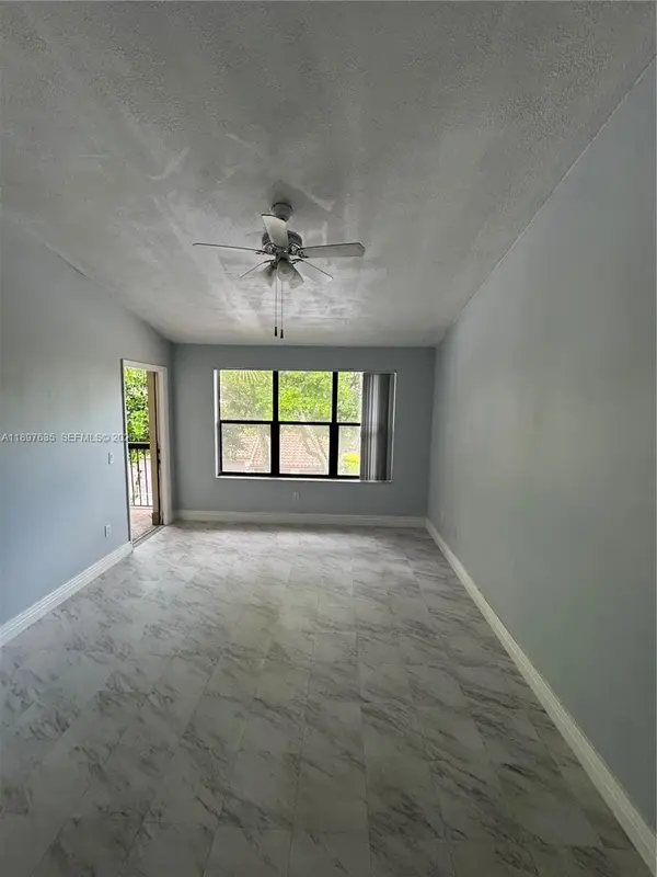 4441 W Mcnab Road #21, Pompano Beach, FL 33069