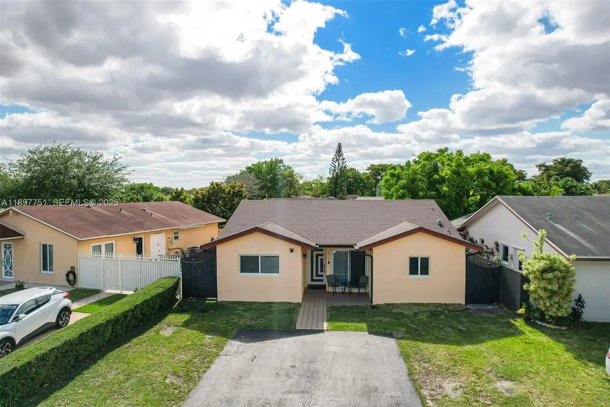 4216 SW 138th Court, Miami, FL 33175 - #1