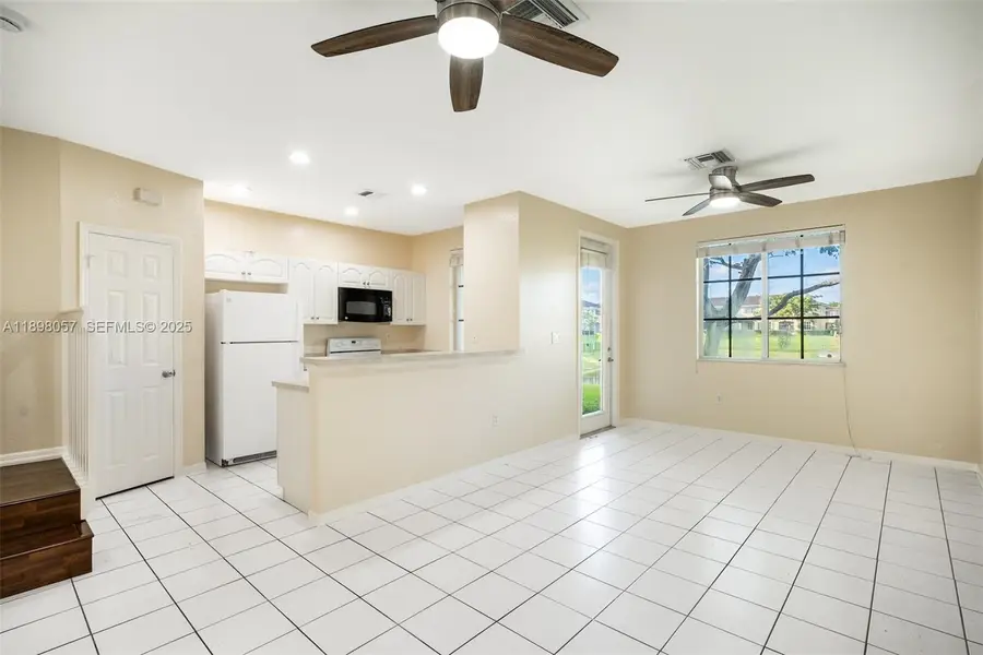 6051 SW 19th Place, North Lauderdale, FL 33068 - #3