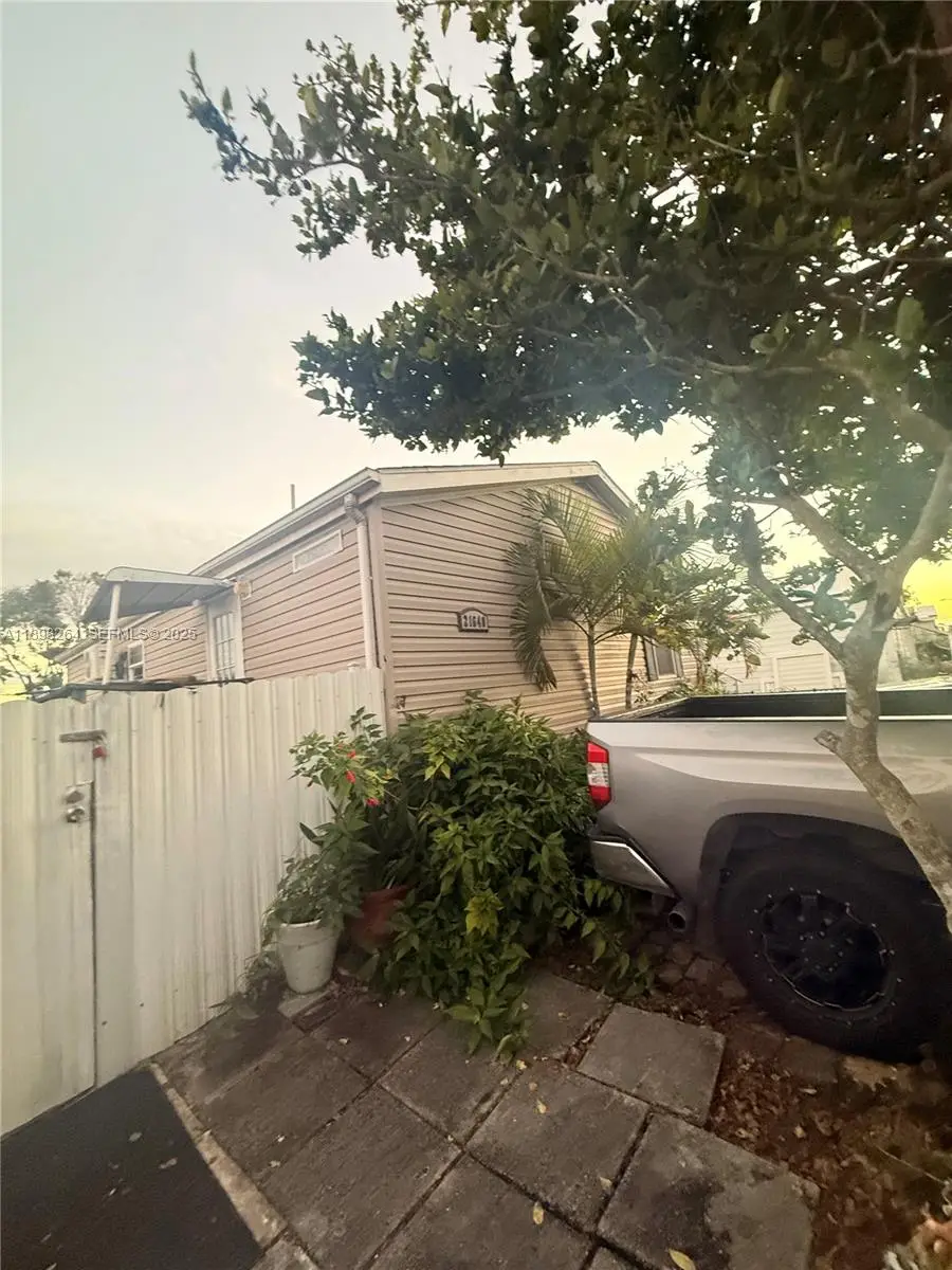 21640 NW 3rd Place, Pembroke Pines, FL 33029 - #2