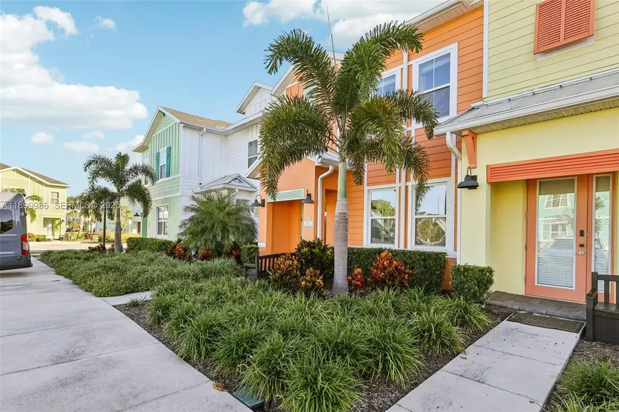 2971 Castaway Lane, Kissimmee, FL 34747 - #2