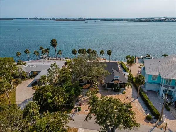 1476 Lemon Bay Drive, Englewood, FL 34223