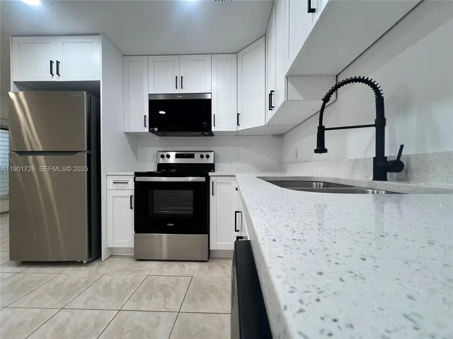 3089 E Yarmouth #E 3089, Boca Raton, FL 33434 - #2