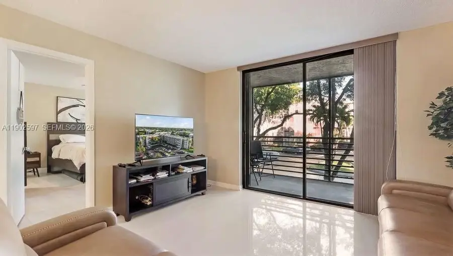 Address Withheld By Seller, Pembroke Pines, FL 33026 - #3