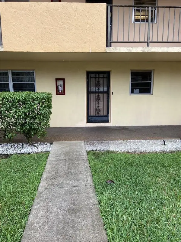 3955 N Nob Hill Road #101, Sunrise, FL 33351