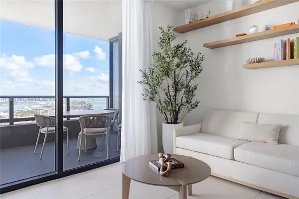 159 NE 6th Street #3615, Miami, FL 33132