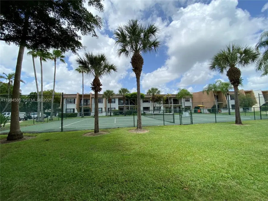 8261 SW 128th Street #211, Pinecrest, FL 33156 - #2