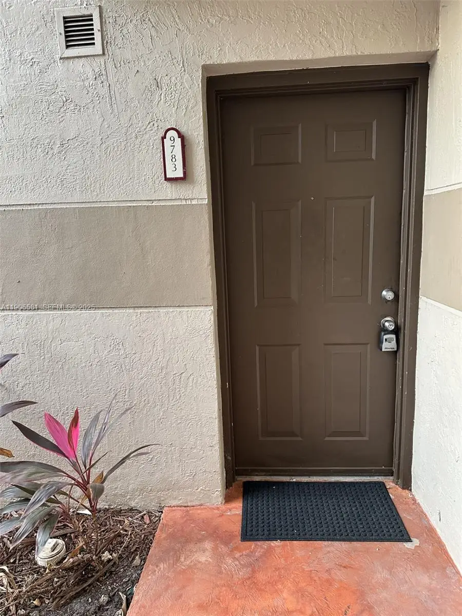 9783 Nob Hill Court #9783, Sunrise, FL 33351 - #3