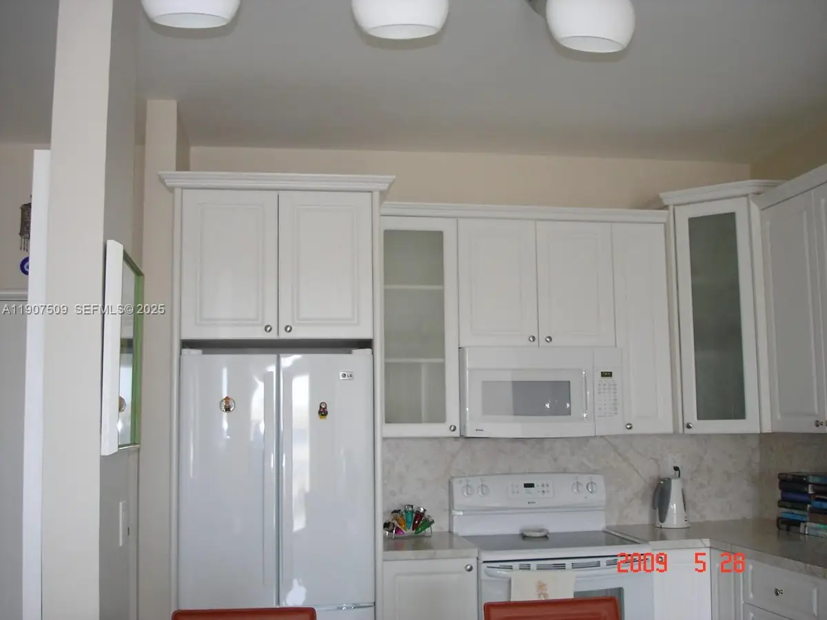 18061 Biscayne Boulevard #PH03, Aventura, FL 33160 - #1