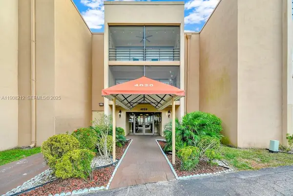 4020 N Hills Drive #2, Hollywood, FL 33021