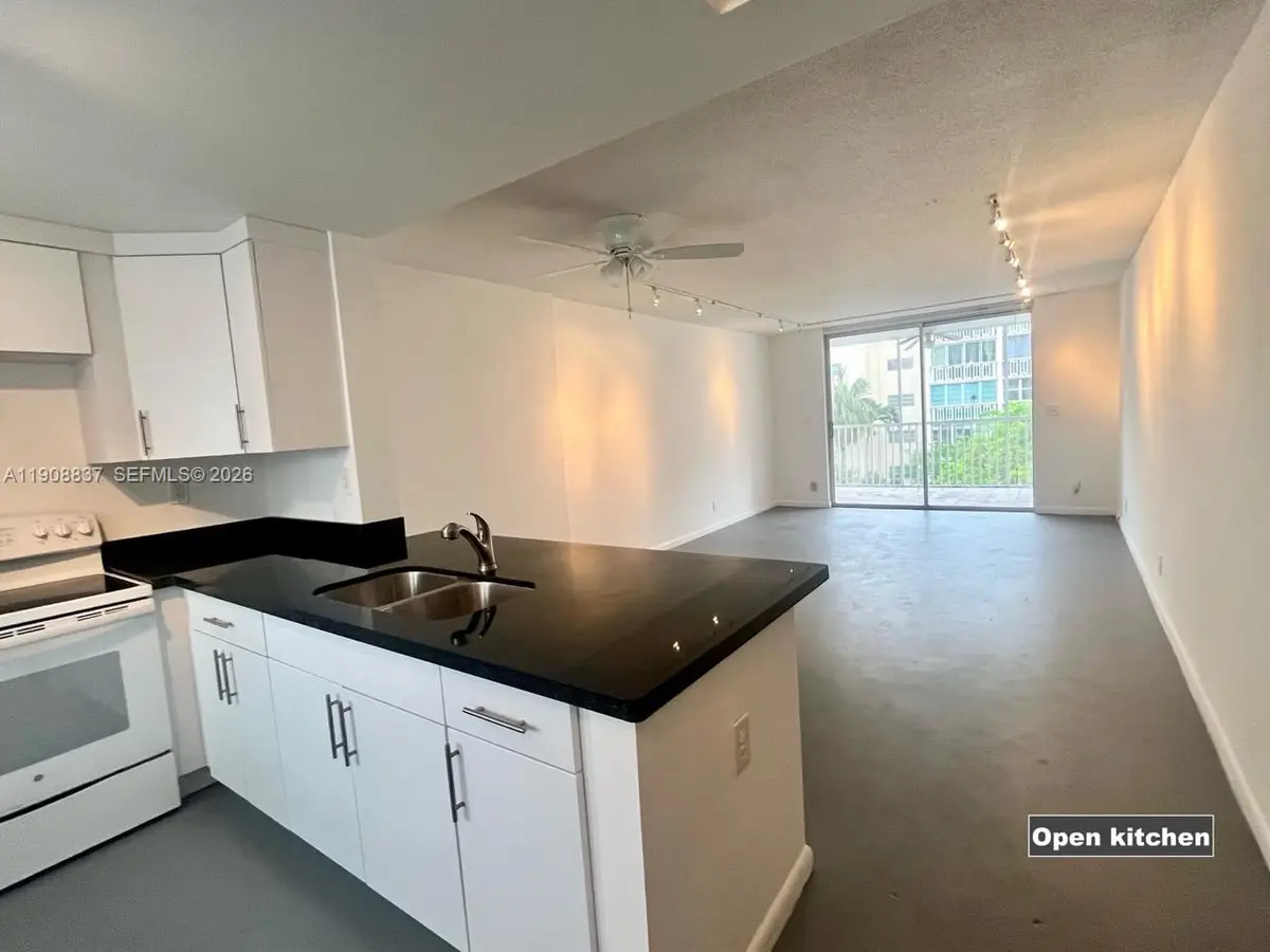 619 NE 14th Avenue #304, Hallandale Beach, FL 33009 - #1