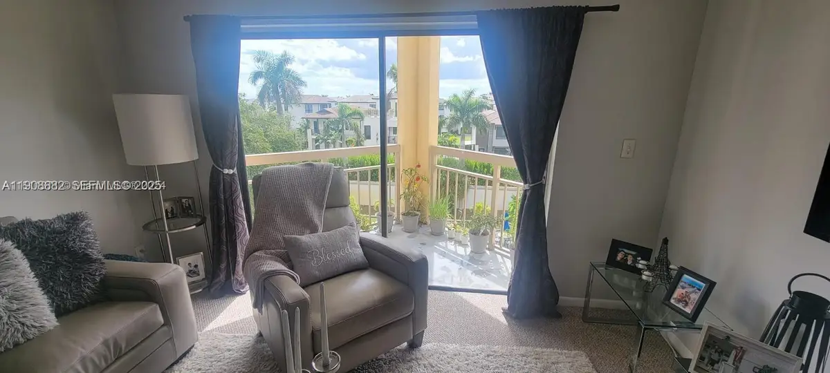 8290 Lake Drive #426, Doral, FL 33166 - #1