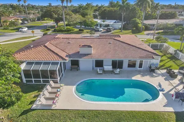 1109 SE 12th Street, Deerfield Beach, FL 33441
