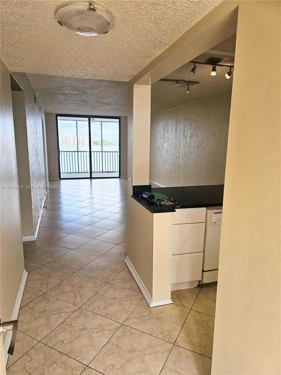 114 Lake Emerald Drive #409, Oakland Park, FL 33309 - #1