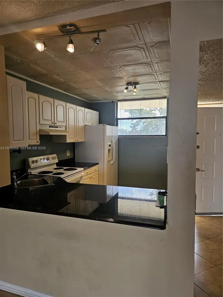 114 Lake Emerald Drive #409, Oakland Park, FL 33309 - #3