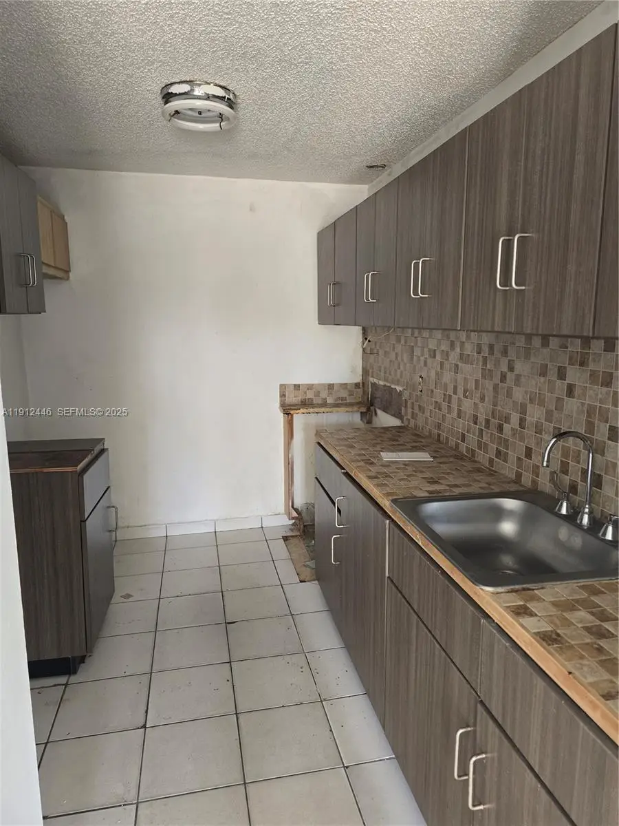 18814 NW 46th Avenue, Miami Gardens, FL 33055 - #3