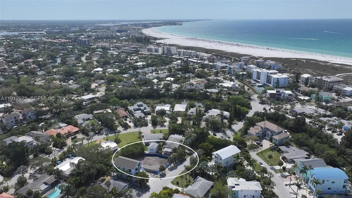 5375 Calle Florida, Sarasota, FL 34242 - #1