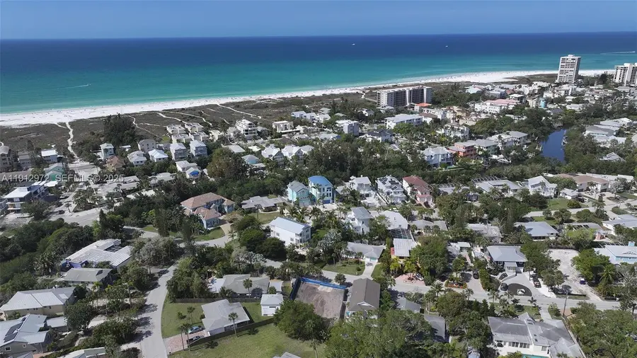 5375 Calle Florida, Sarasota, FL 34242 - #2