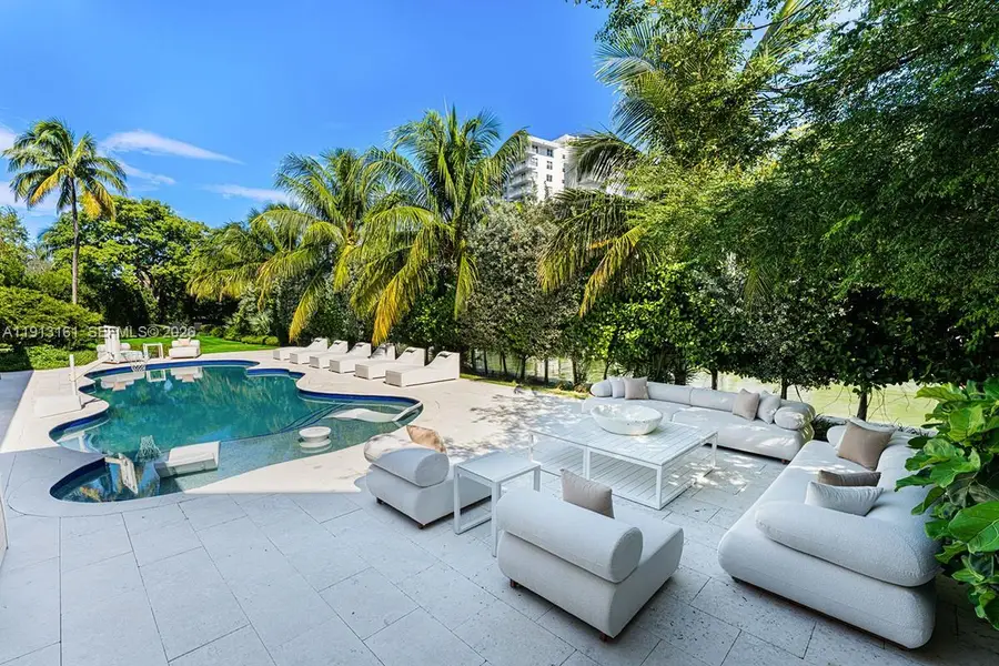 2801 Flamingo Drive, Miami Beach, FL 33140 - #3