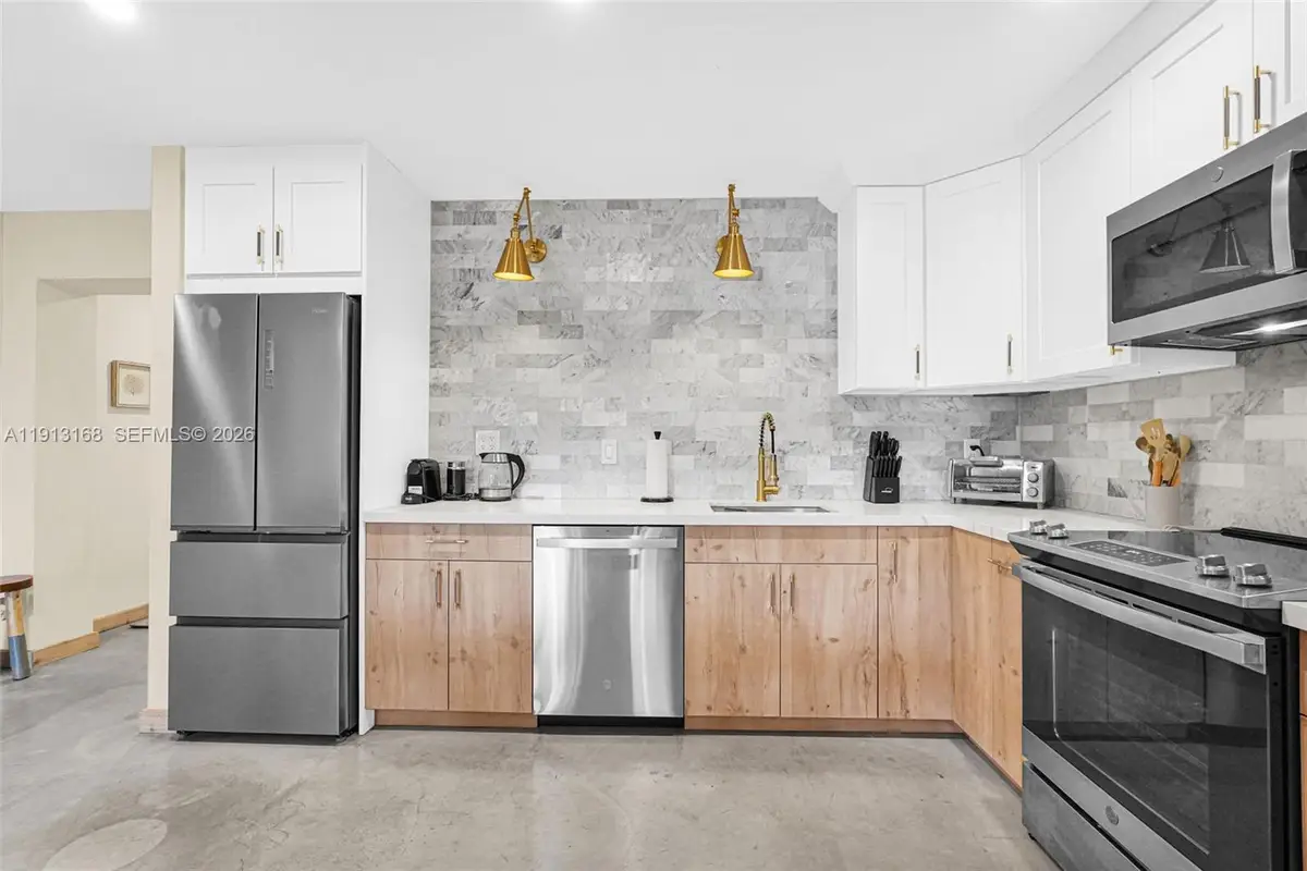 1012 NE 2nd Street, Hallandale Beach, FL 33009 - #1