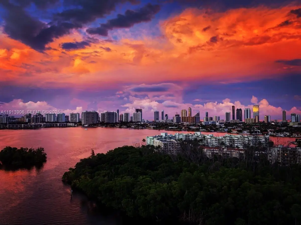 16385 Biscayne Boulevard #3003, North Miami Beach, FL 33160 - #1