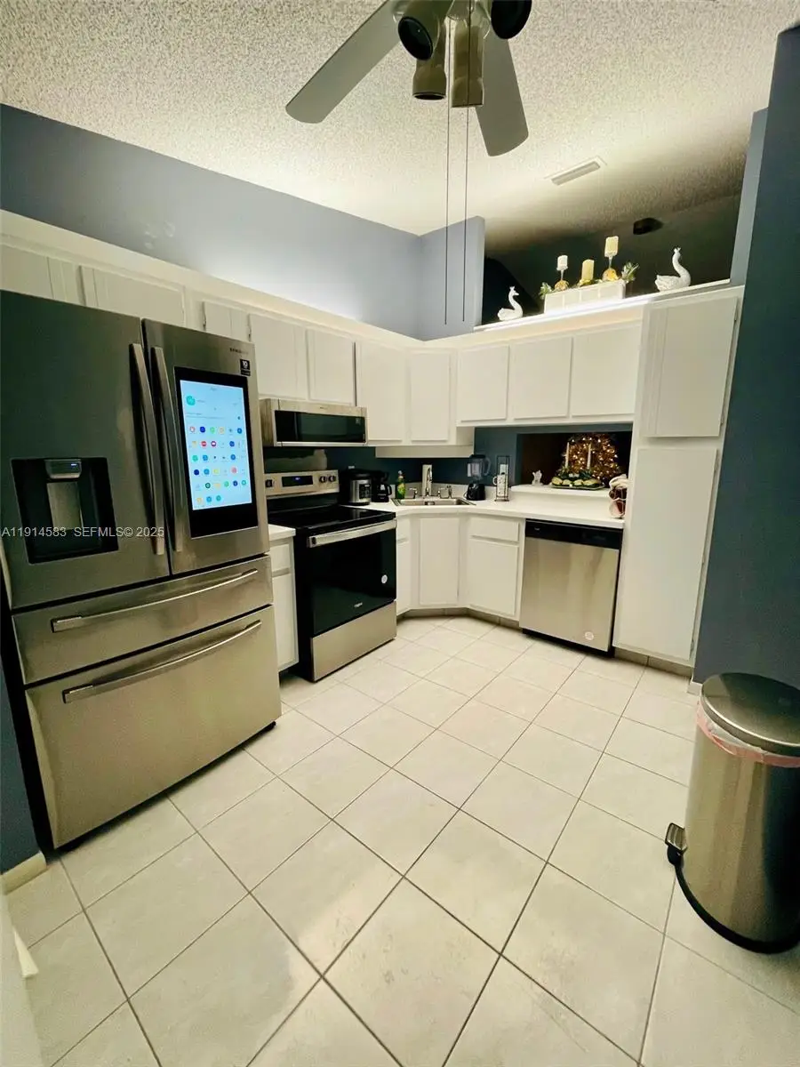 1025 Green Pine Boulevard #B, West Palm Beach, FL 33409 - #3