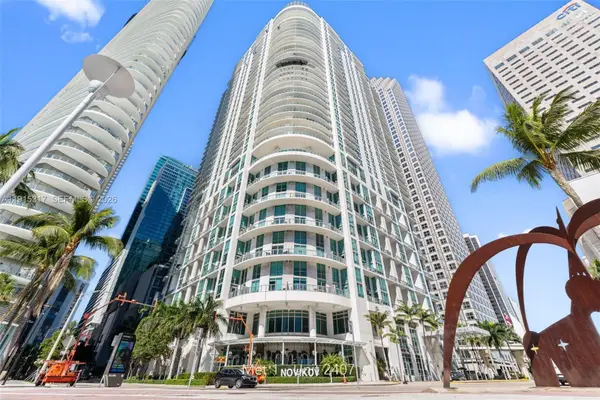 300 S Biscayne Boulevard #T2407, Miami, FL 33131