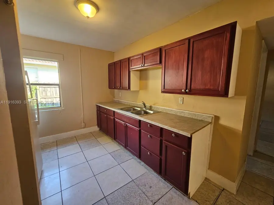 2712 NW 14th Street, Fort Lauderdale, FL 33311 - #2