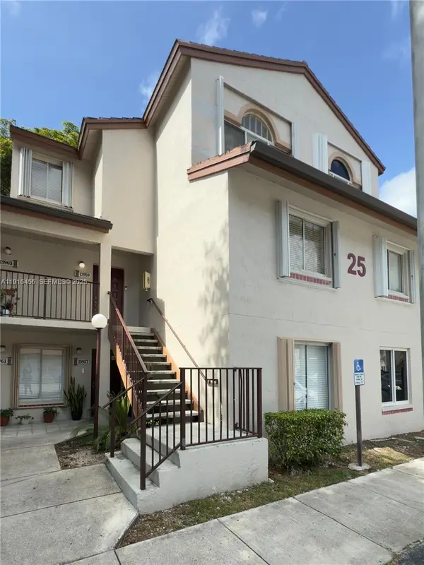 13959 SW 91st Terrace #13959, Miami, FL 33186