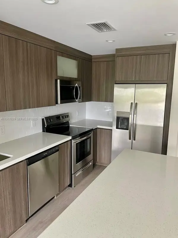 1938 Jackson Street #403, Hollywood, FL 33020