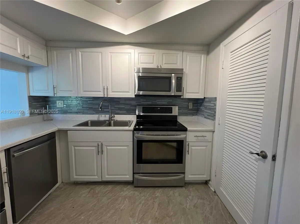 721 SE 1st Way #B18, Deerfield Beach, FL 33441 - #1