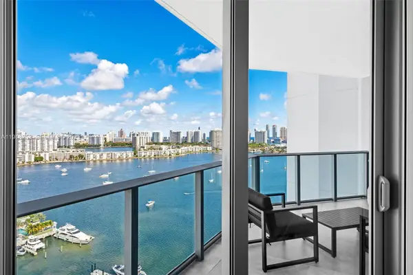 17111 Biscayne Boulevard #2103, North Miami Beach, FL 33160