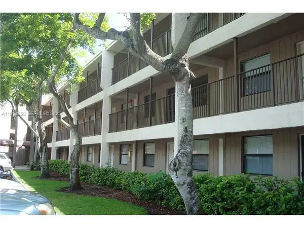 8715 Shadow Wood Boulevard #211, Coral Springs, FL 33071