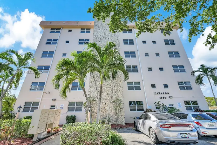 1830 Dixieanna Street #506, Hollywood, FL 33020 - #2