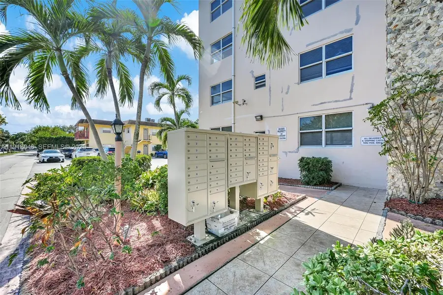 1830 Dixieanna Street #506, Hollywood, FL 33020 - #3