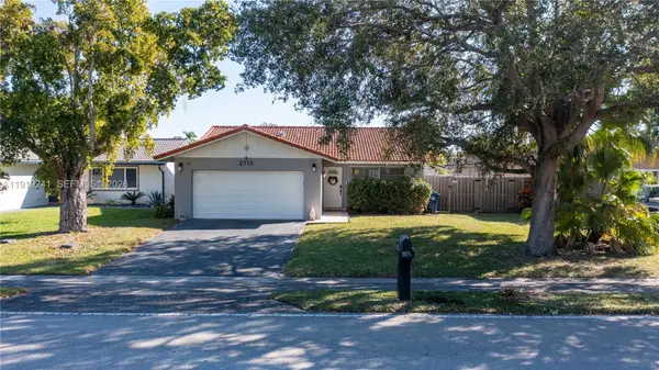 2713 NW 123rd Avenue, Coral Springs, FL 33065