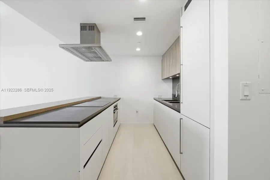 1000 Brickell Plaza #3211, Miami, FL 33131 - #3