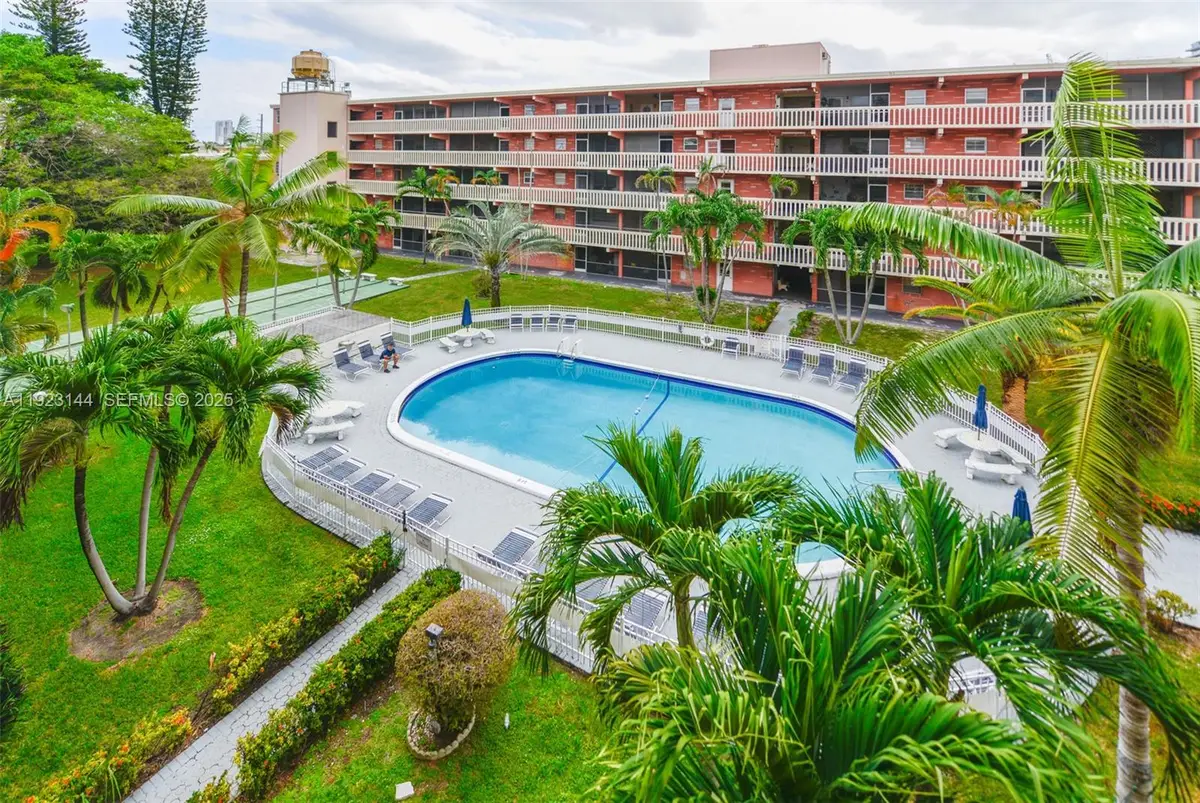 200 NE 12th Avenue #6D, Hallandale Beach, FL 33009 - #1