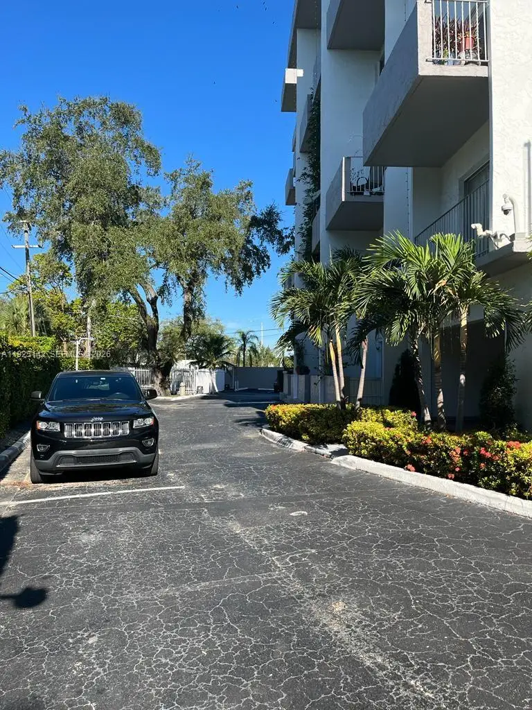 2020 NE 135th Street #609, North Miami, FL 33181 - #2