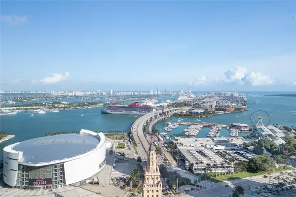 601 NE 1st Avenue #3401, Miami, FL 33132