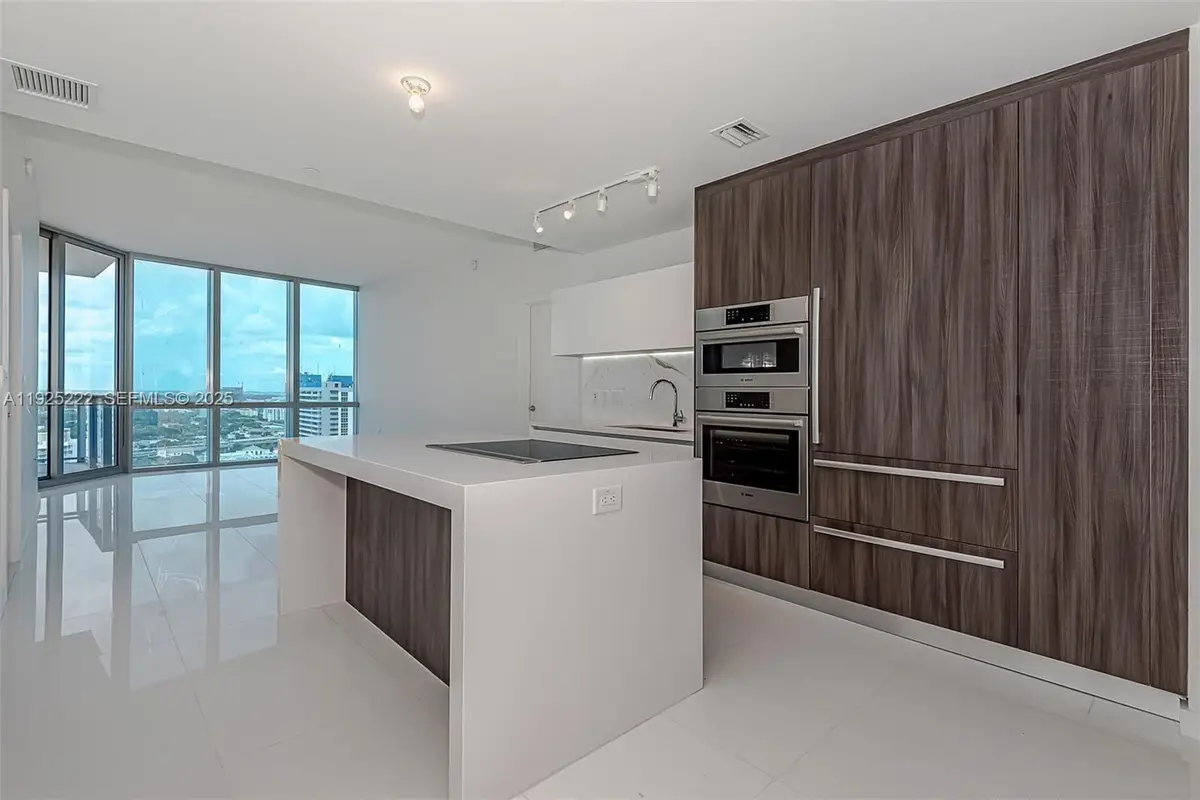 851 NE 1st Avenue #1608, Miami, FL 33132 - #1