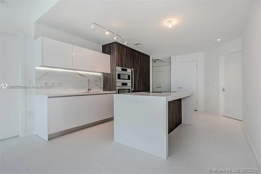 851 NE 1st Avenue #1608, Miami, FL 33132 - #3