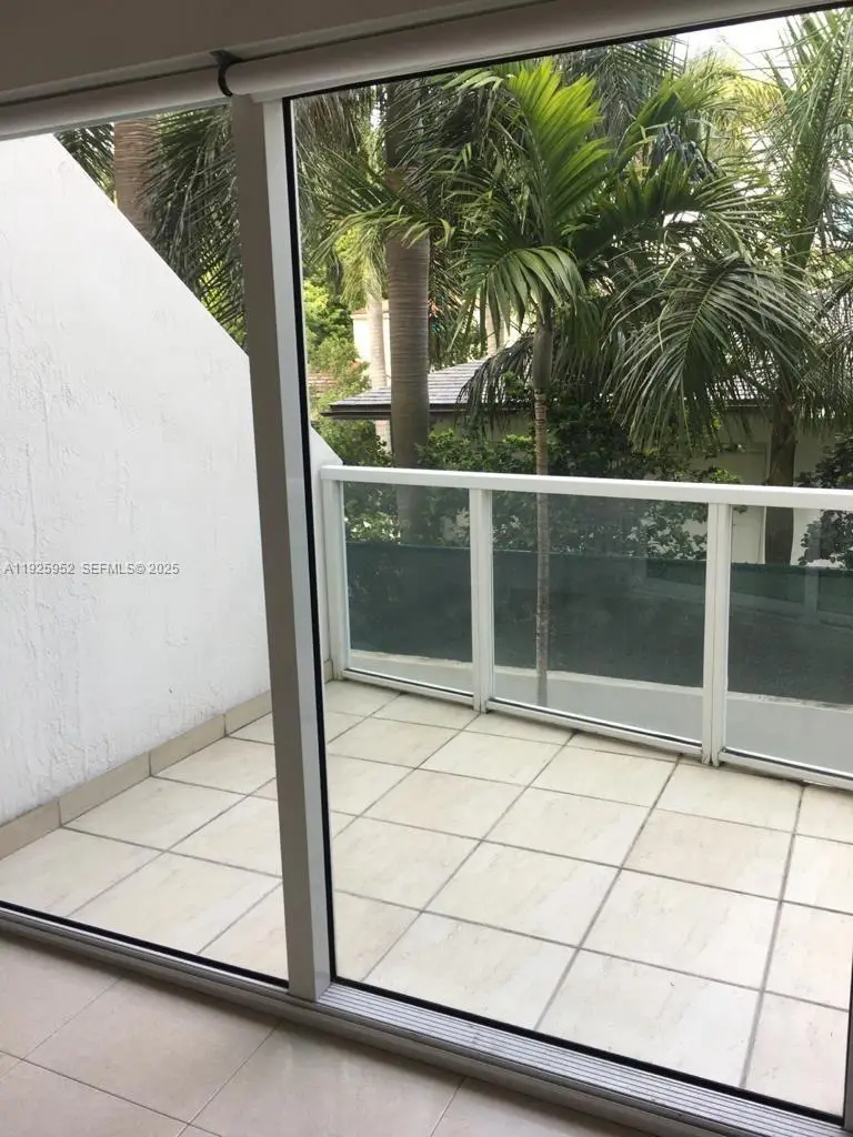 1650 Brickell Avenue #111, Miami, FL 33129 - #2